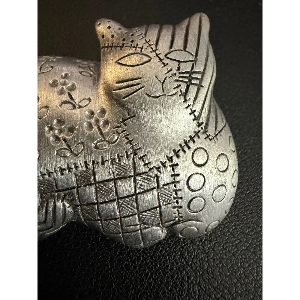 Vintage Cat Brooch Figural Patchwork Quilt Signed AJC